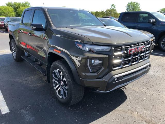 2024 GMC Canyon 4WD AT4