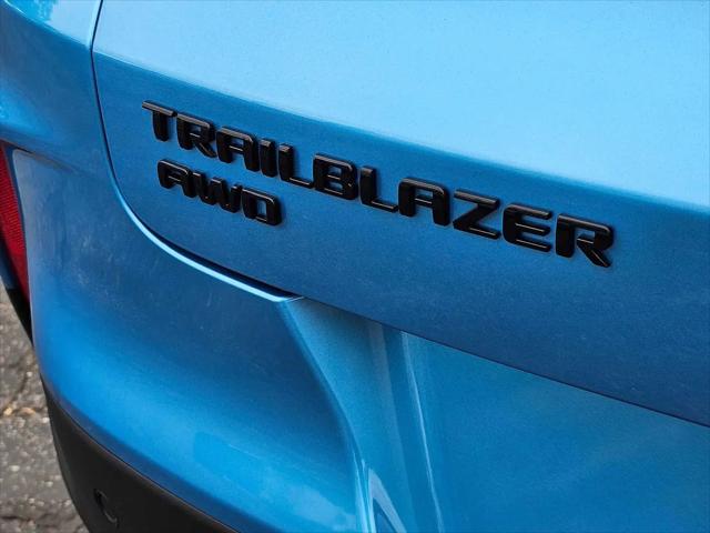2025 Chevrolet TrailBlazer AWD RS