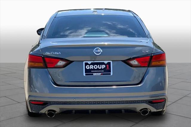 2021 Nissan Altima SR FWD