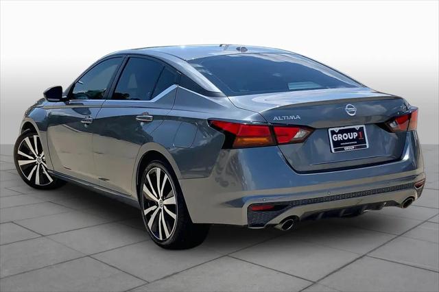 2021 Nissan Altima SR FWD