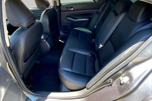 2021 Nissan Altima SR FWD