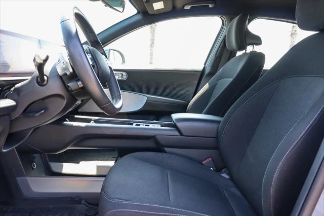 2023 Hyundai IONIQ 6 SE