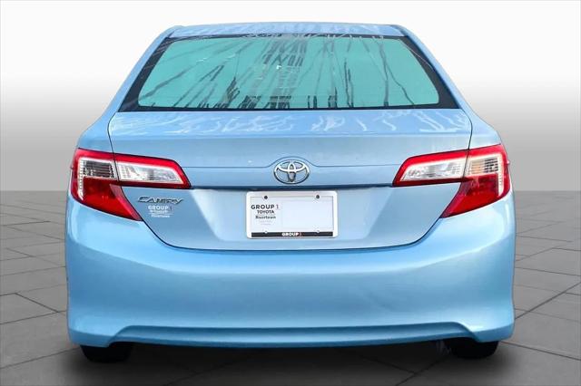 2012 Toyota Camry SE