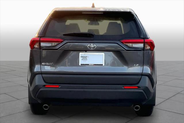 2025 Toyota RAV4 LE