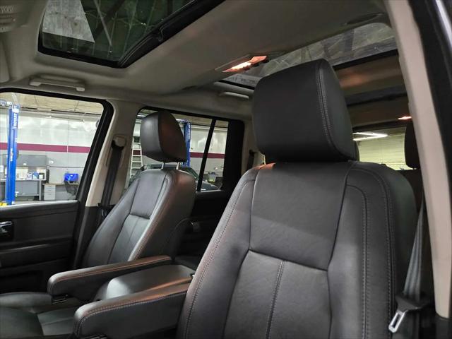 2016 Land Rover LR4 HSE LUX