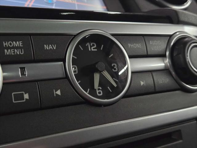 2016 Land Rover LR4 HSE LUX