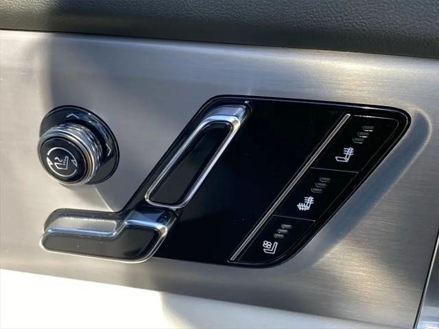 2026 Cadillac iQ Luxury