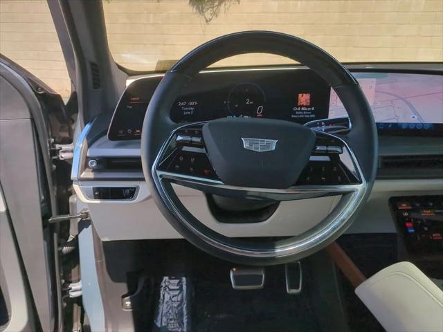 2026 Cadillac iQ Luxury