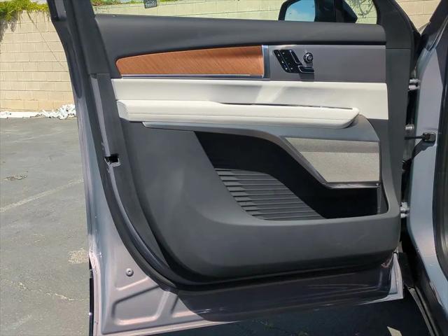 2026 Cadillac iQ Luxury