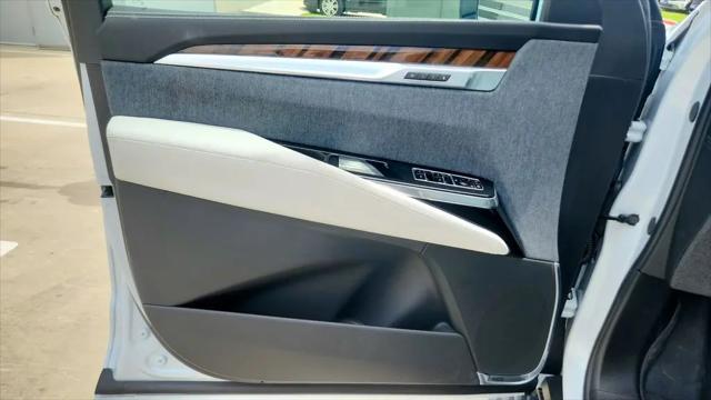 2026 Cadillac Escalade ESV Platinum Sport
