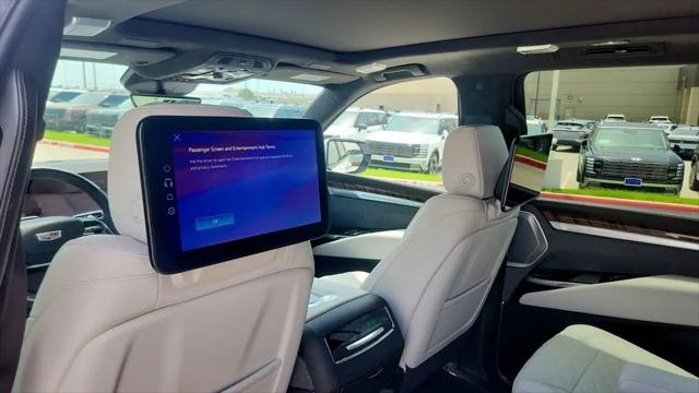 2026 Cadillac Escalade ESV Platinum Sport