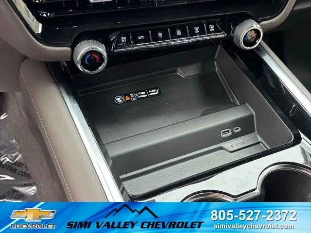 2026 Chevrolet Suburban LT, 4WD
