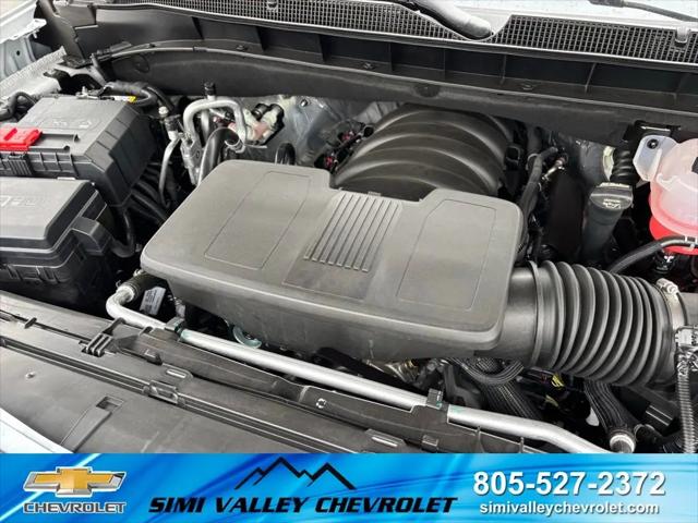 2026 Chevrolet Suburban LT, 4WD