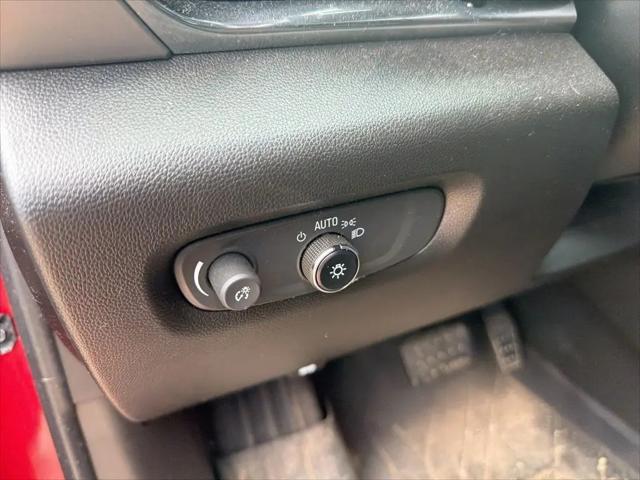 2023 Chevrolet Traverse FWD LT Cloth