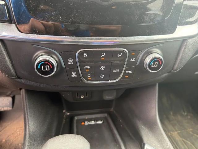 2023 Chevrolet Traverse FWD LT Cloth