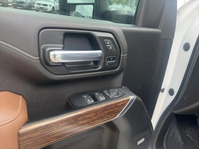 2022 Chevrolet Silverado 3500HD 4WD Crew Cab Long Bed High Country