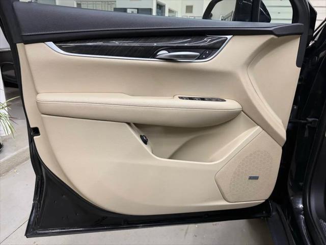 2018 Cadillac XT5 Standard