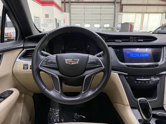 2018 Cadillac XT5 Standard