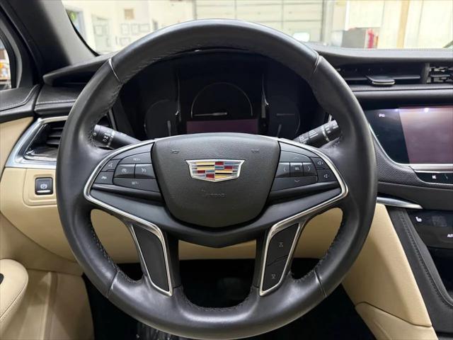 2018 Cadillac XT5 Standard