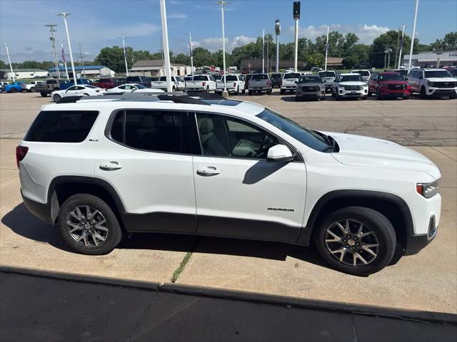 2023 GMC Acadia AWD SLT