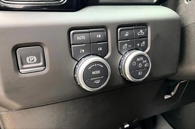 2025 GMC Sierra 2500HD 4WD Crew Cab Standard Bed AT4