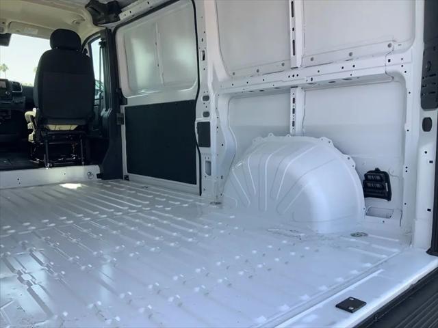 2026 Ram ProMaster Cargo Van SLT Low Roof 136" WB