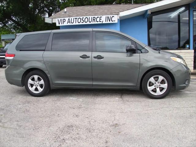 2013 Toyota Sienna L V6 7 Passenger