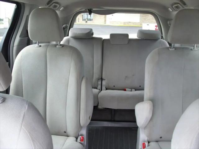 2013 Toyota Sienna L V6 7 Passenger