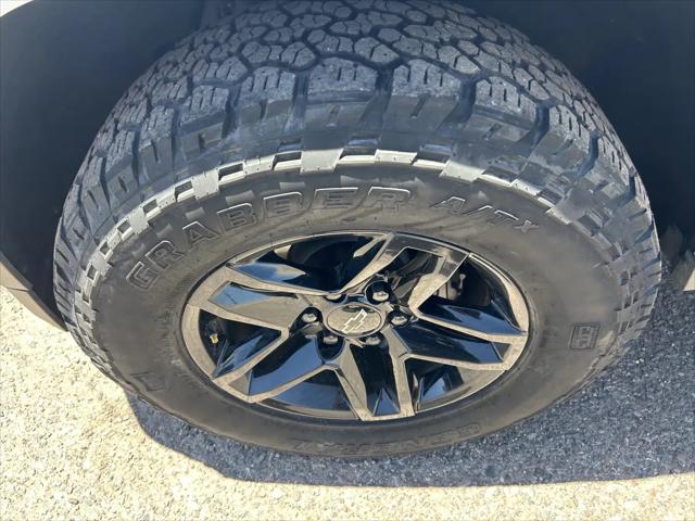 2023 Chevrolet Colorado 4WD Crew Cab Short Box WT