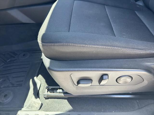 2023 Chevrolet Colorado 4WD Crew Cab Short Box WT