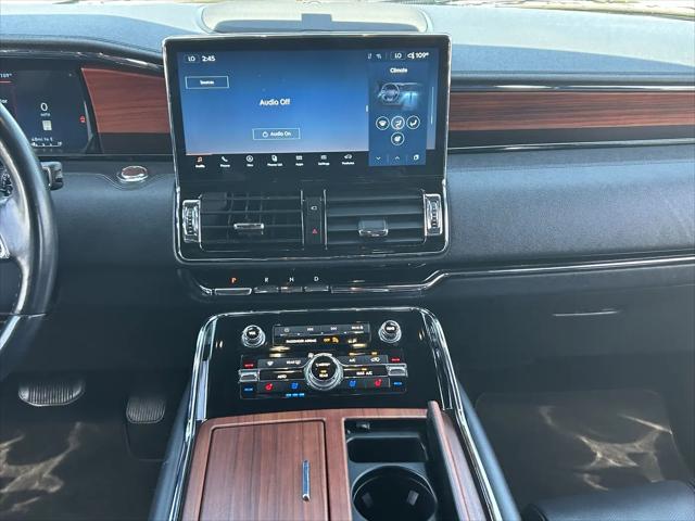 2024 Lincoln Navigator Premiere L