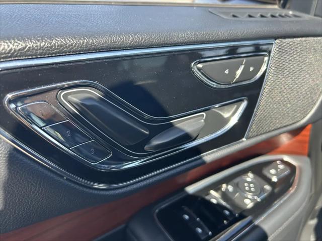 2024 Lincoln Navigator Premiere L