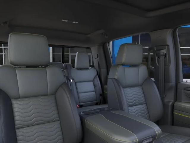 2026 Chevrolet Silverado 2500HD Crew Cab, Standard Bed, XR2, 4WD