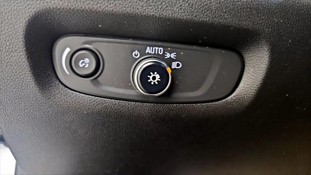 2022 Chevrolet Traverse FWD LS