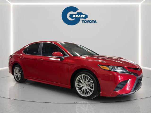 2020 Toyota Camry SE