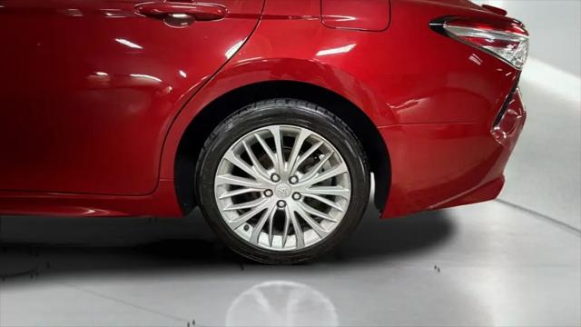 2020 Toyota Camry SE