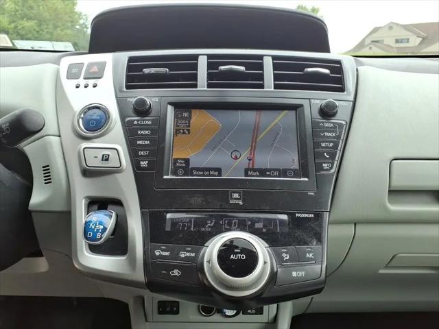 2012 Toyota Prius v Five