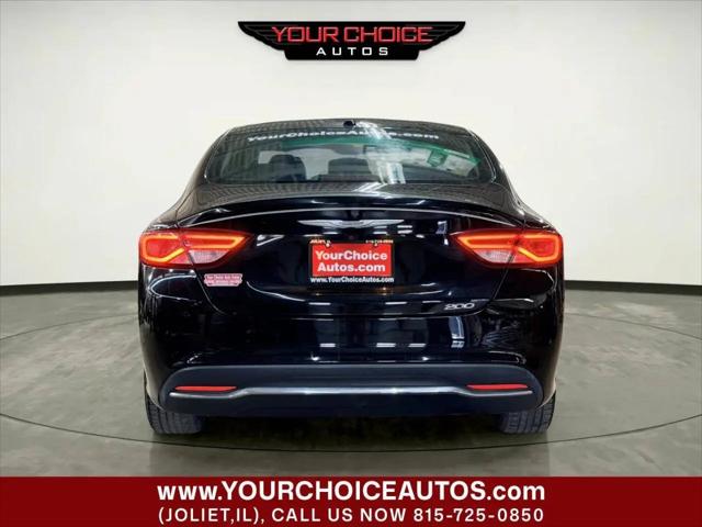2015 Chrysler 200 Limited