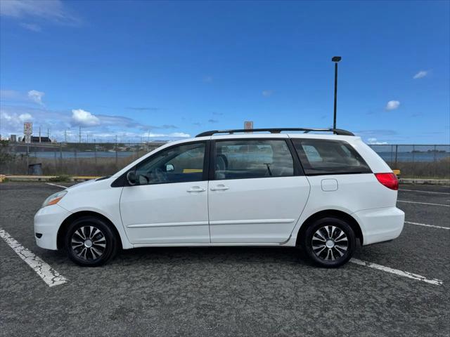 2010 Toyota Sienna CE