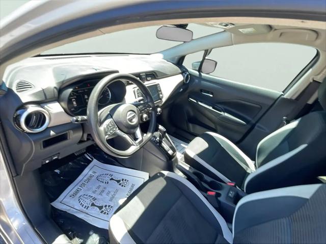 2020 Nissan Versa SV Xtronic CVT