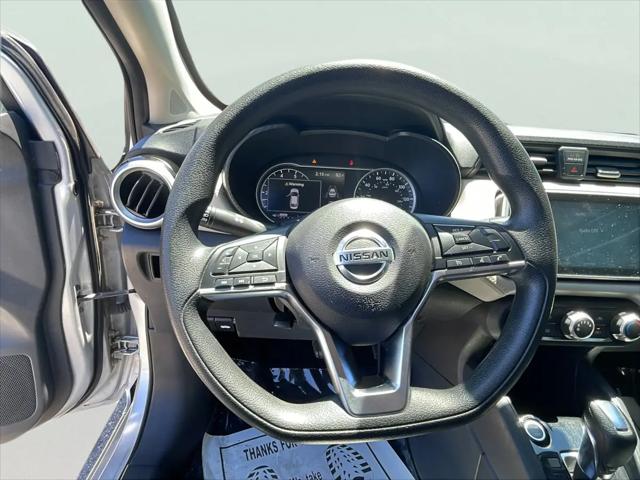 2020 Nissan Versa SV Xtronic CVT
