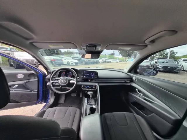 2022 Hyundai Elantra SEL