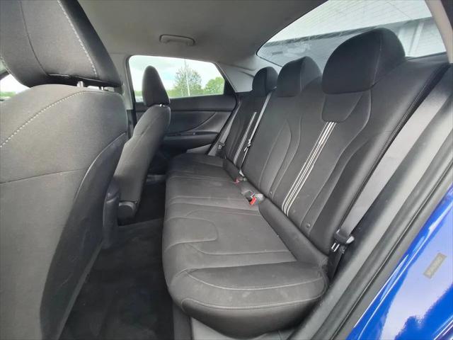 2022 Hyundai Elantra SEL