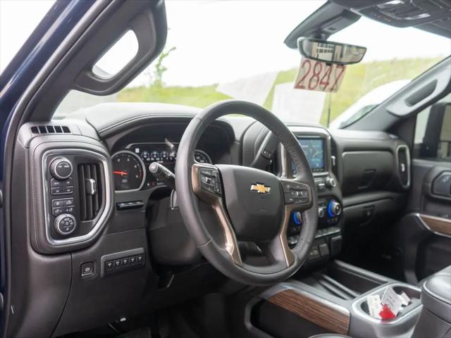 2022 Chevrolet Silverado 2500HD 4WD Crew Cab Standard Bed High Country
