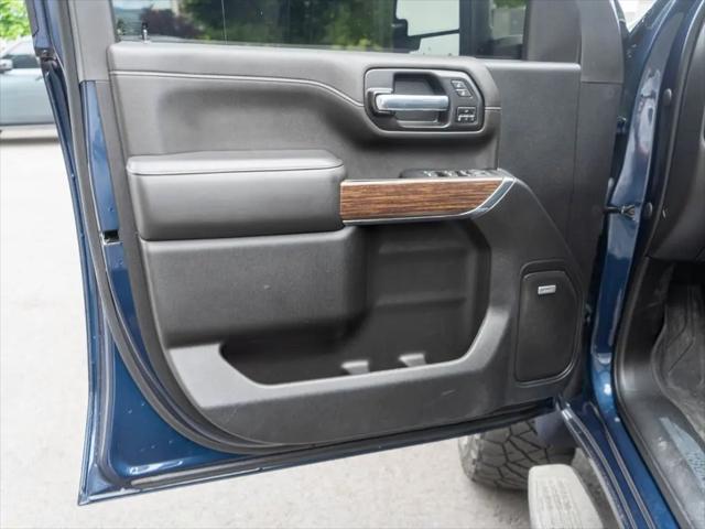 2022 Chevrolet Silverado 2500HD 4WD Crew Cab Standard Bed High Country