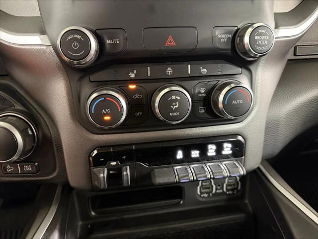 2020 Ram 1500 Big Horn Crew Cab 4x4 6'4" Box