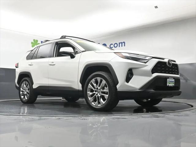 2022 Toyota RAV4 XLE Premium