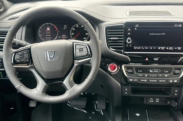 2026 Honda Ridgeline Black Edition Two-Tone