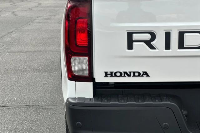 2026 Honda Ridgeline Black Edition Two-Tone