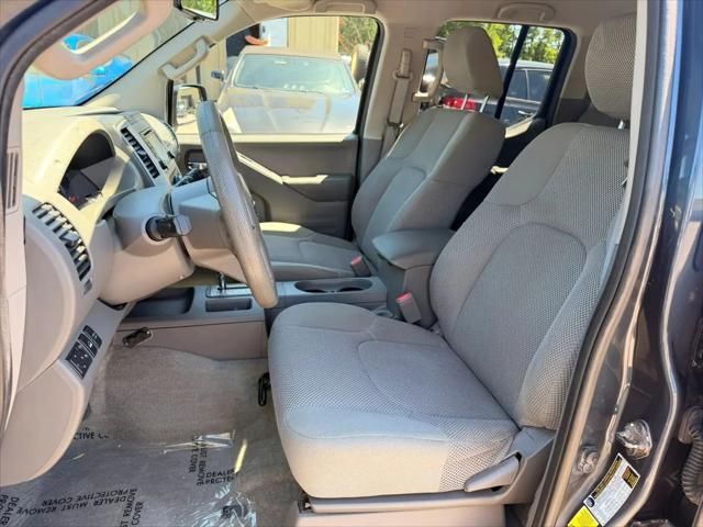2015 Nissan Frontier SV